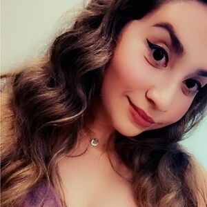 Meet your Posher, Lizbeth